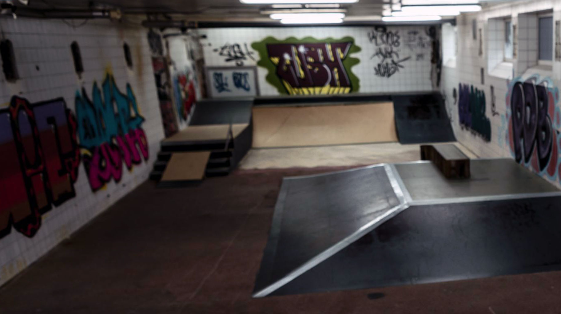 Ambie SK8