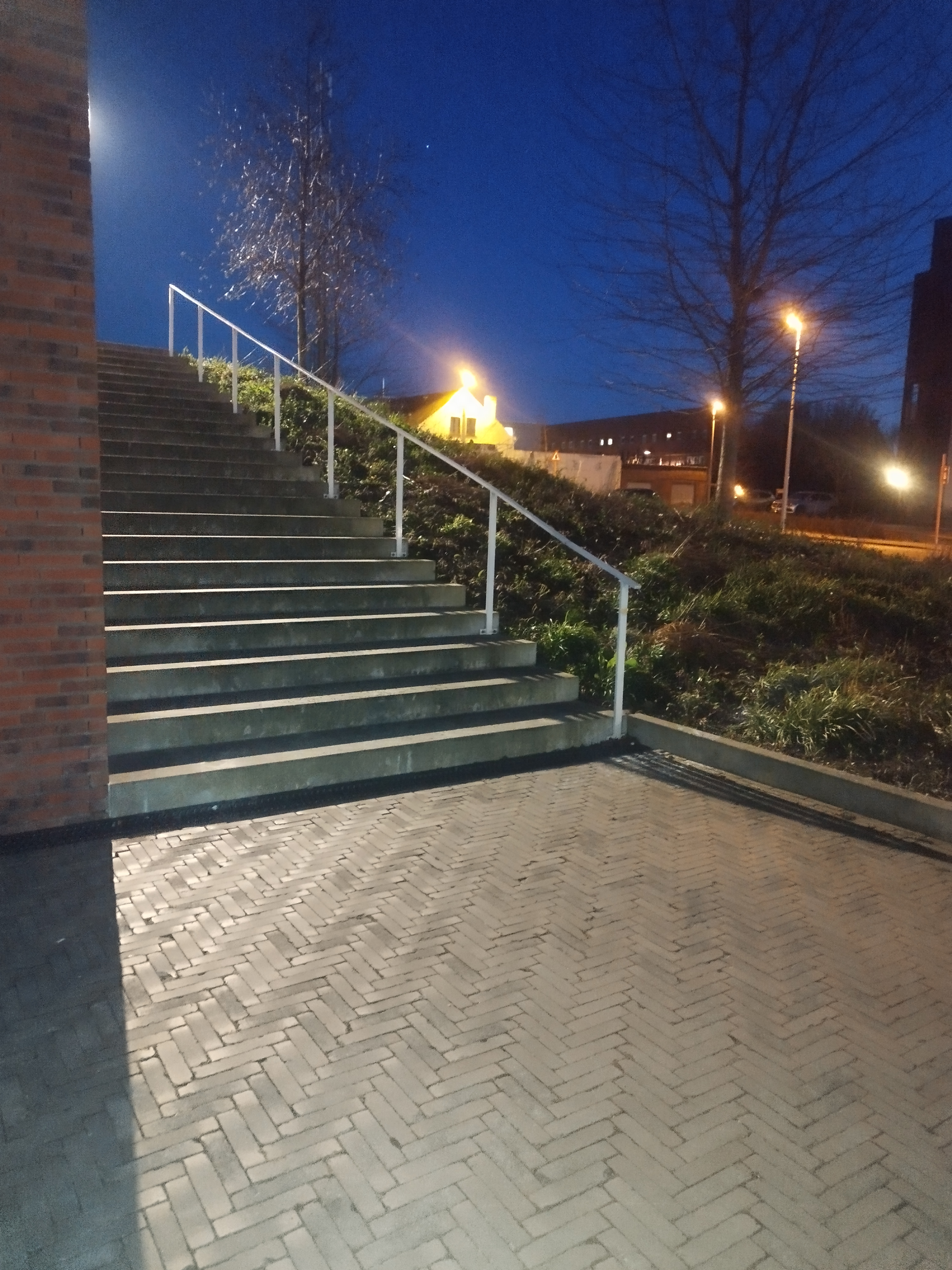 Handrails/Gaps