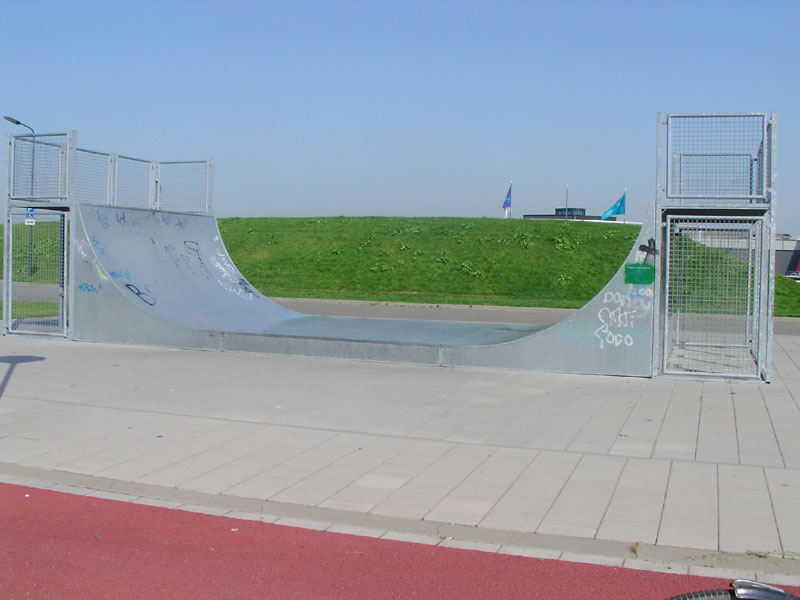Vrijburg (swimming pool)