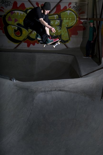 Waalhalla concrete indoor skatepark