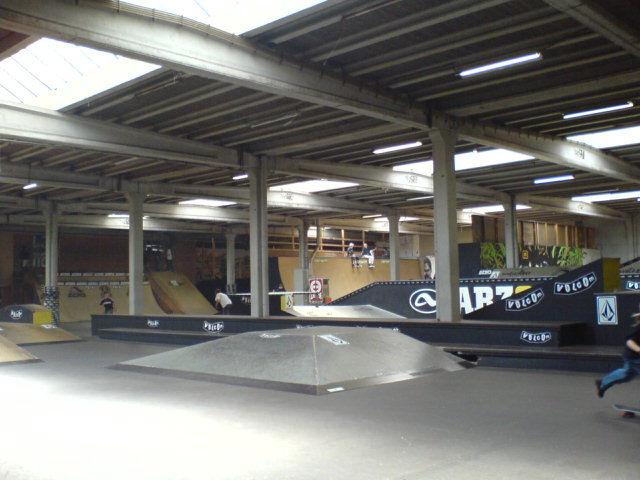 Zumiez