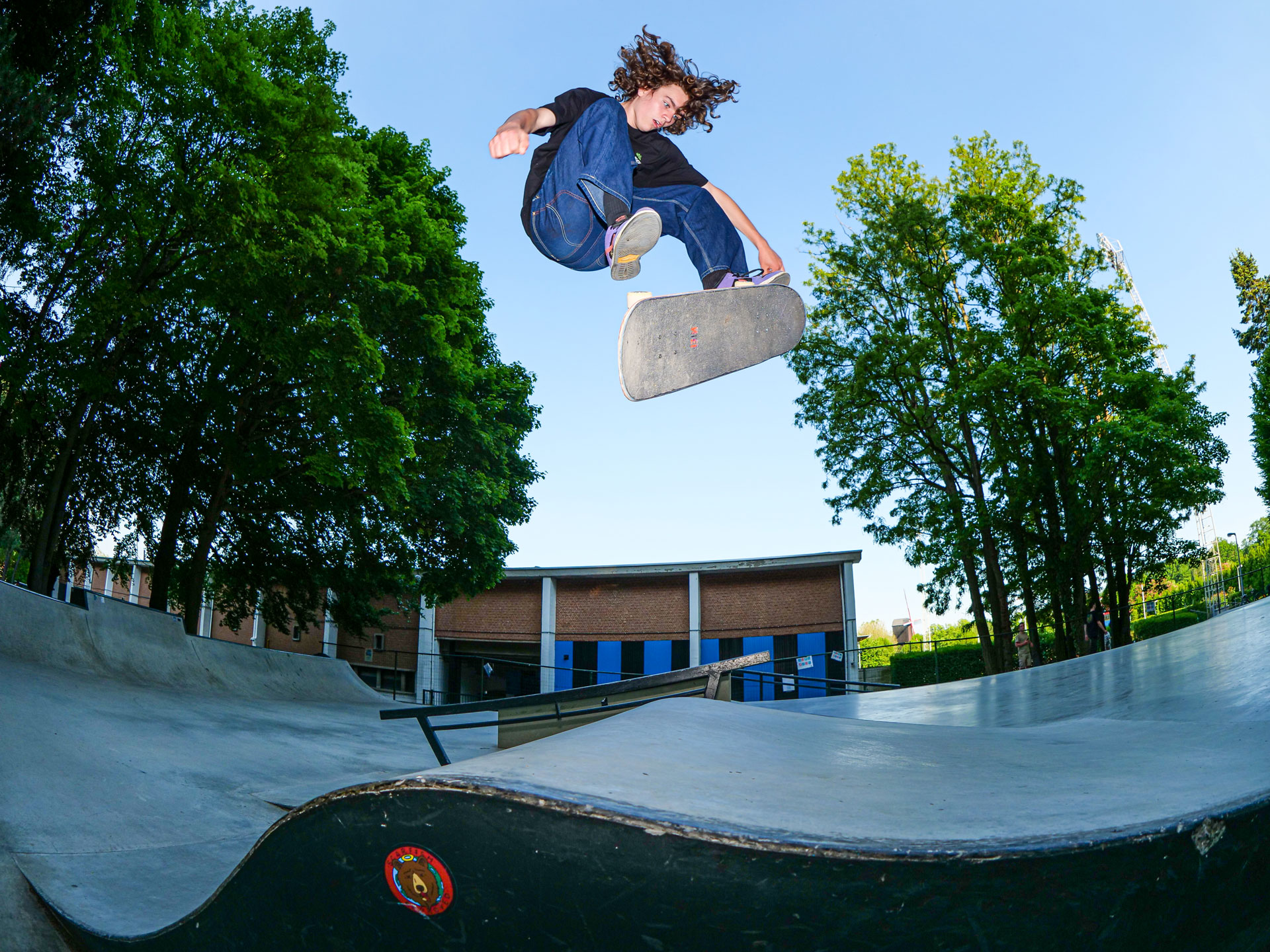 Kickflip Shifty by Hendrik Exelmans at Skatepark Diest Photo by Musti Esen